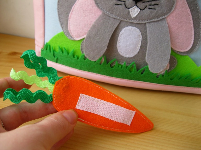 Развивающая книжечка.