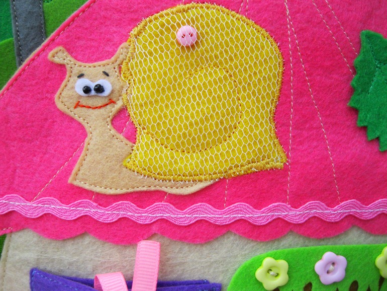 Развивающая книжечка.