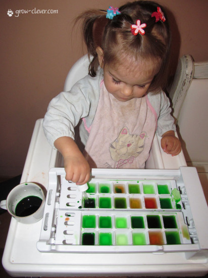 Монтессори занятие. Учимся работать с пипеткой + немного колористики