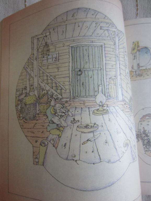 Покажу несколько замечательных книжек (букинистика и не совсем))