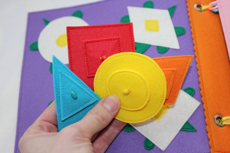 Развивающая книжка.