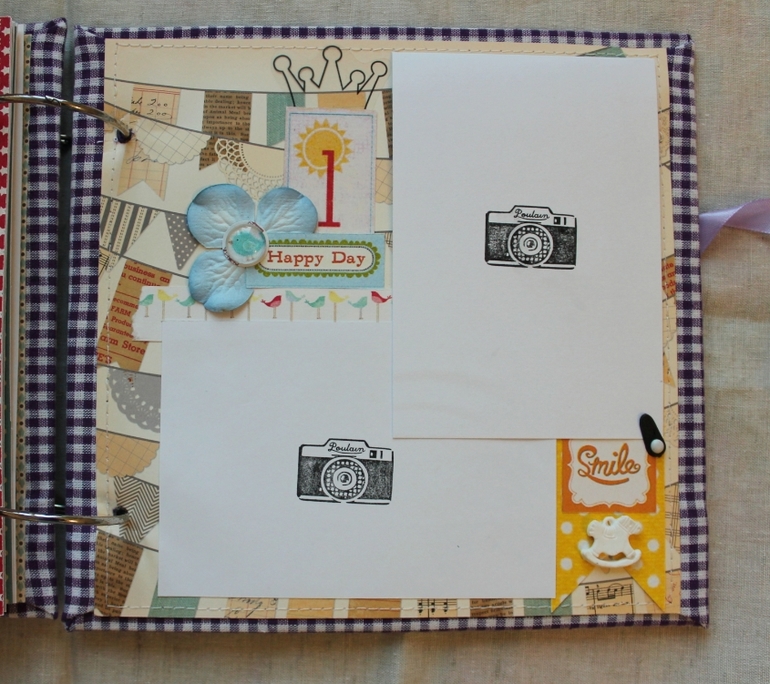 Малышковый сиреневый альбом.