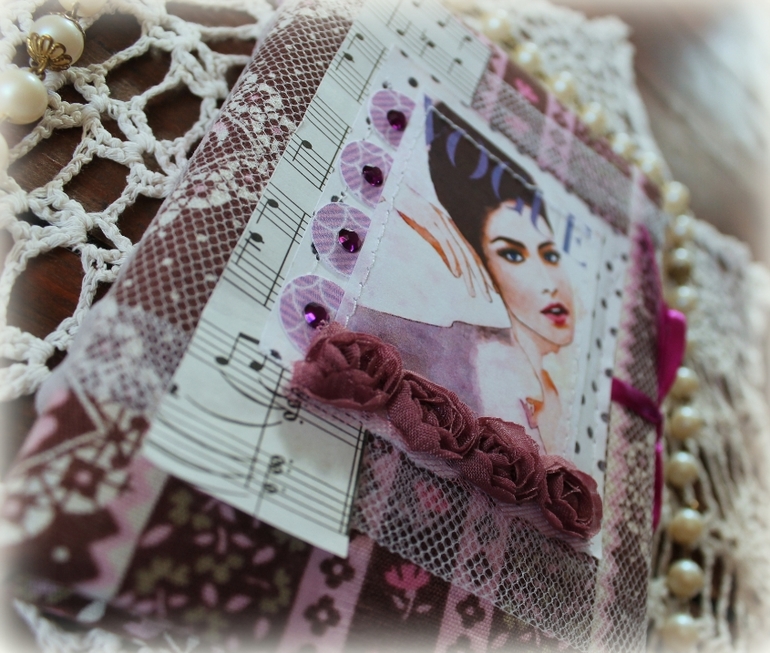 Сиреневый модный блокнотик.