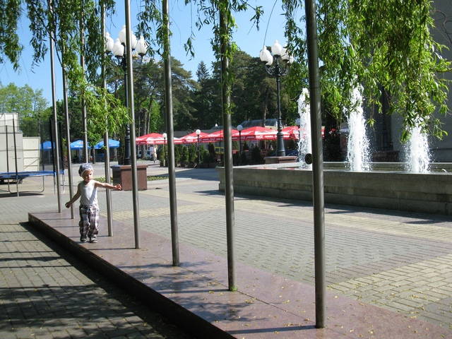 Светлогорск в мае с сыном год и 9 месяцев