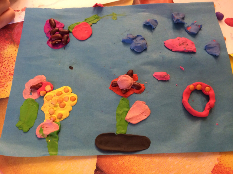 Аппликация с подручными средствами