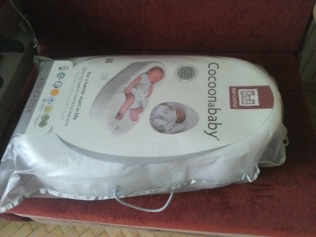 Кокон для новорожденных Cocoonababy Red Castle новый