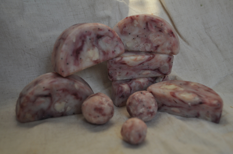 Обменяю натуральное мыло ручной работы на ваши предложения.Украина (обновлено)