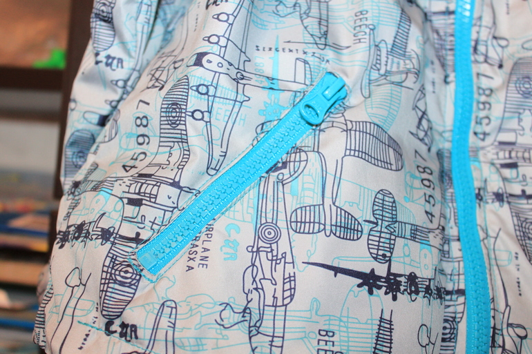 Сшила племяннику ветровку(много фото)