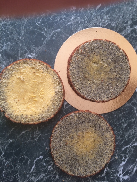 Про маковые коржи!