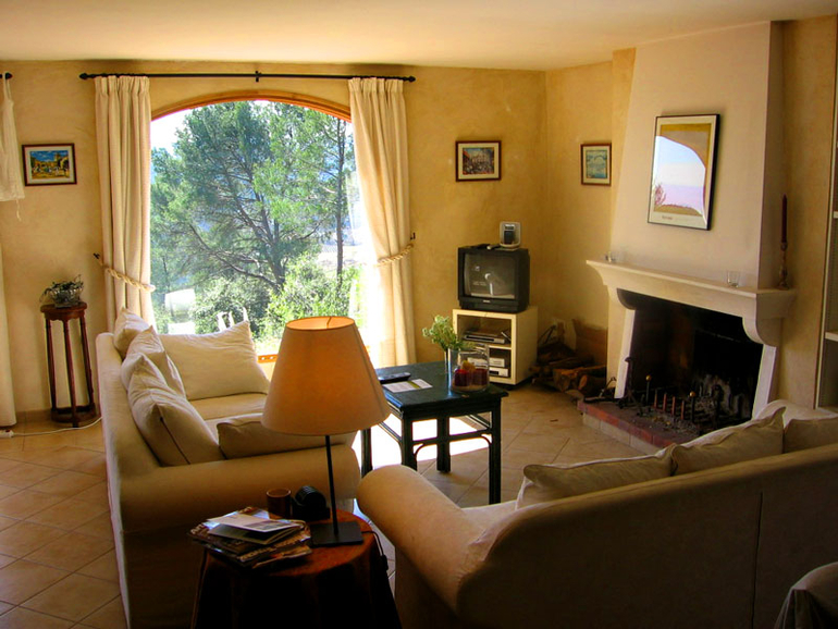 Гостиная в стиле прованс