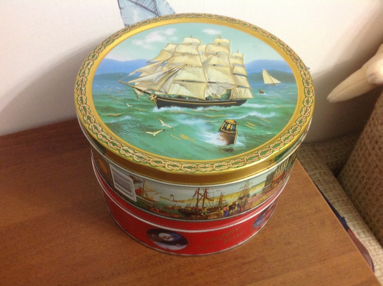 Жестяные коробки