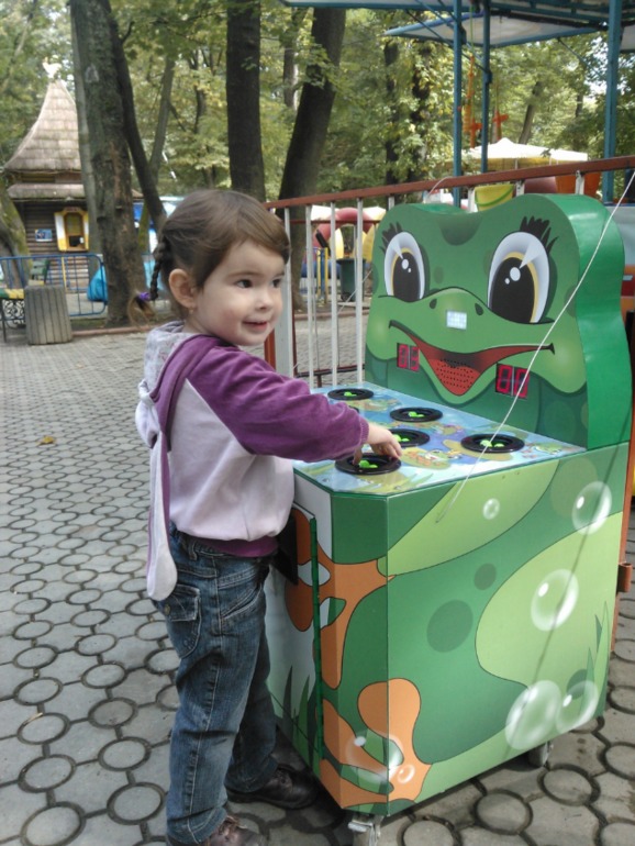 Немного нас)))