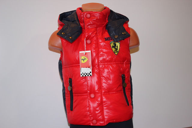 Модные жилетки д/м и д/д от 1 до 9 лет Moncler, Armani,Kenzo от 750 руб.в наличии м.Новокосино