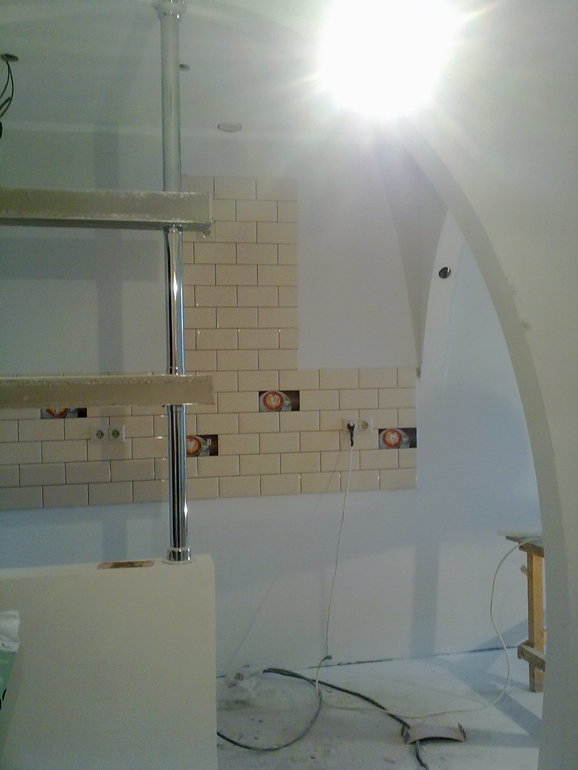 Из однушки сделали двушку)))