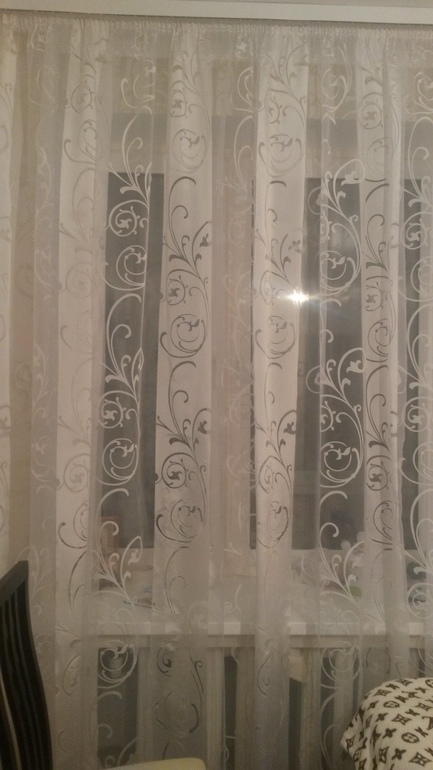 Вуаль из Леруа для гостиной)