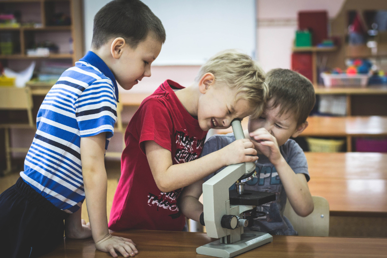 Про микроскоп....