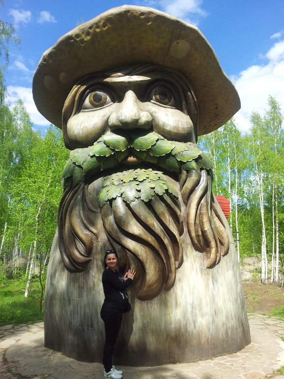 Праздничная прогулка