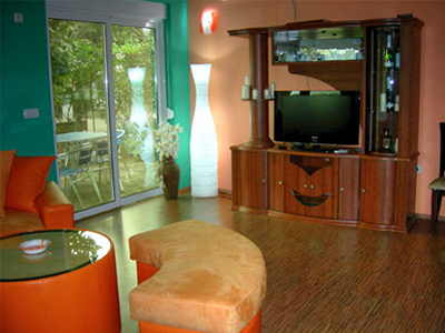 Сдаются апартаменты в недорогом мини-отеле, Черногория, пригород Ульцина