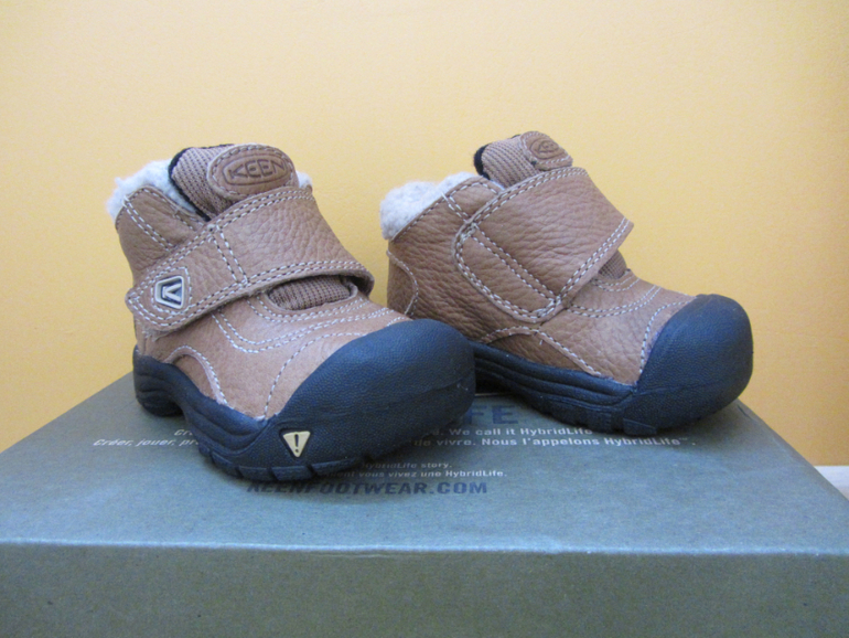 Ботиночки фирмы Кееn на весну или осень, новые. Мск, СЗАО.