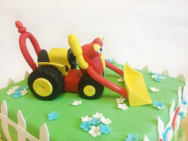 Трактор Том)