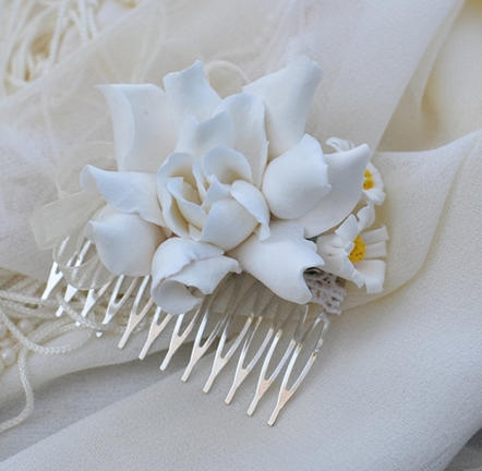 Свадебные аксессуары, украшения, букетики из японской глины!