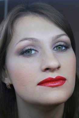 Яркая помада быть или не быть?