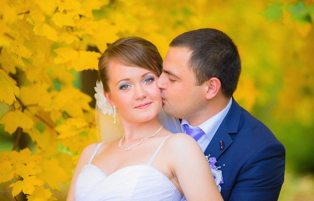 При заказе свадебной съёмке букет и макияж в подарок 20 тыс. руб. полный день )