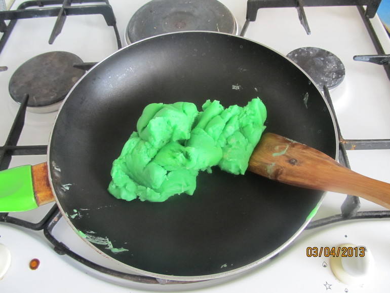 ТЗ Первое знакомство с пластилином + фоторецепт домашнего пластилина за 5 минут