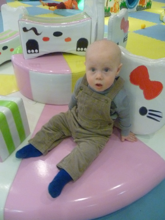 Вот и  настал первый день рождения!!!!