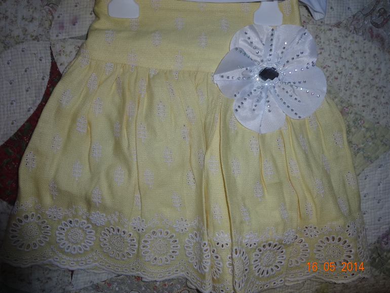 Для девочки Акон новое р.4 1700