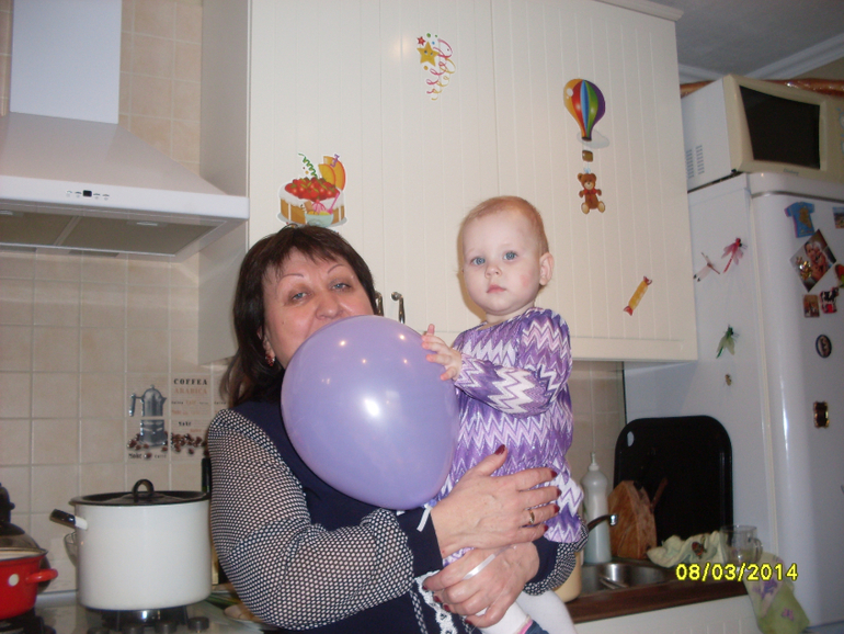 Вот и мы отметили годовасие Ксюнечки...