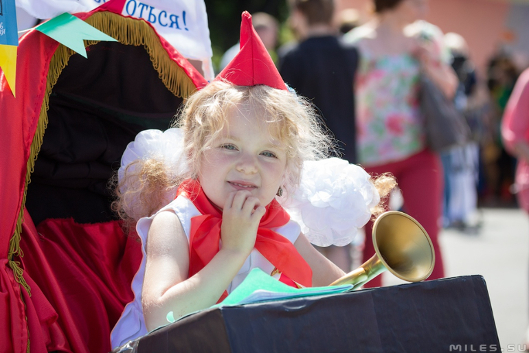 Парад колясок 2014. Парк Горького. Мать и дитя.