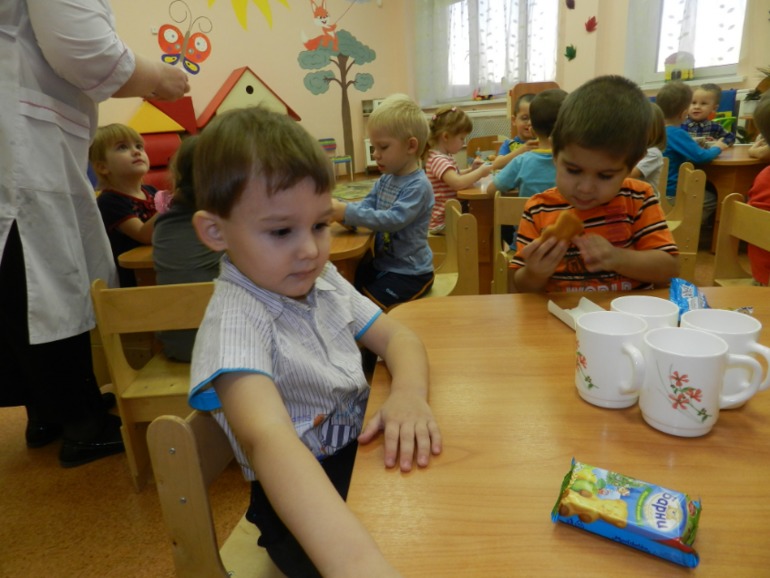 ДР в саду и мило дома 18 числа