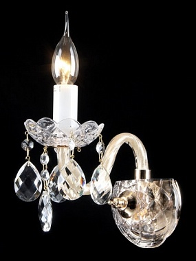 Люстры НОВЫЕ!!! Хрусталь и не только.....цена приятно удивит!!!!