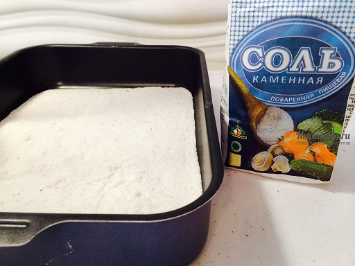 Курица на соли
