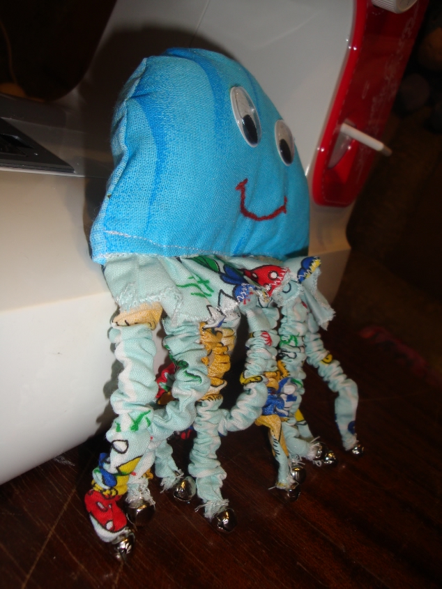 МК развивающей игрушки "Осьминожек" (много фото)