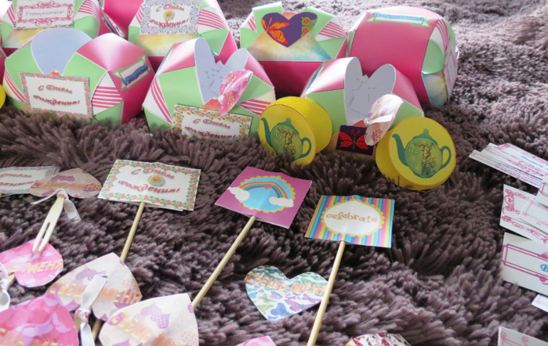 Продам отстатки декора праздничного стола или кенди-бара.