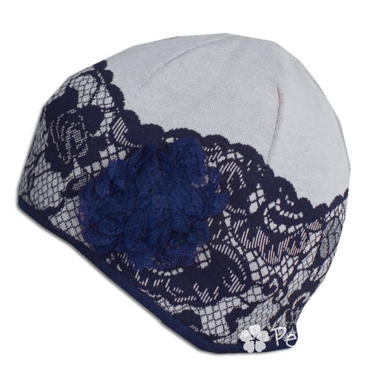 куплю вот такую шапку.напишите у кого есть в наличии или на заказ??