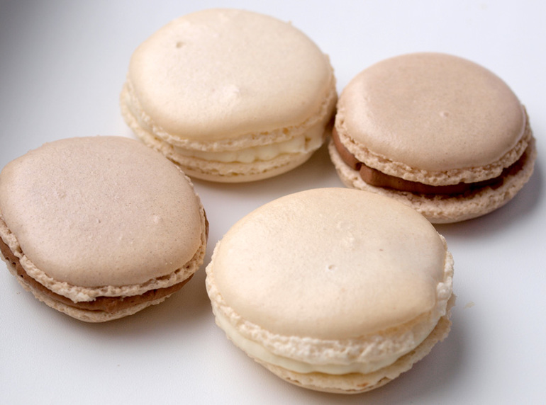 Первые макаронс!