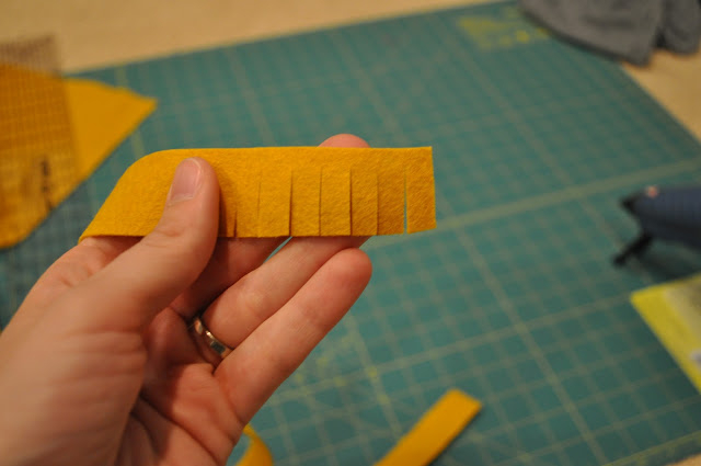 Как сделать цветок из ткани