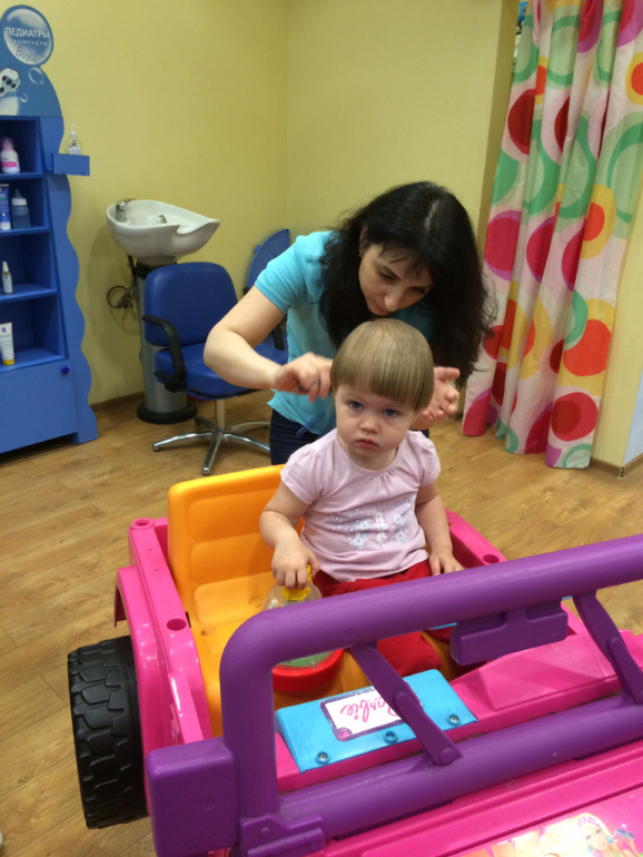 Наши первые подстригушечки в Чик-Чик...)))