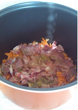 Плов с сердечками в мультиварке