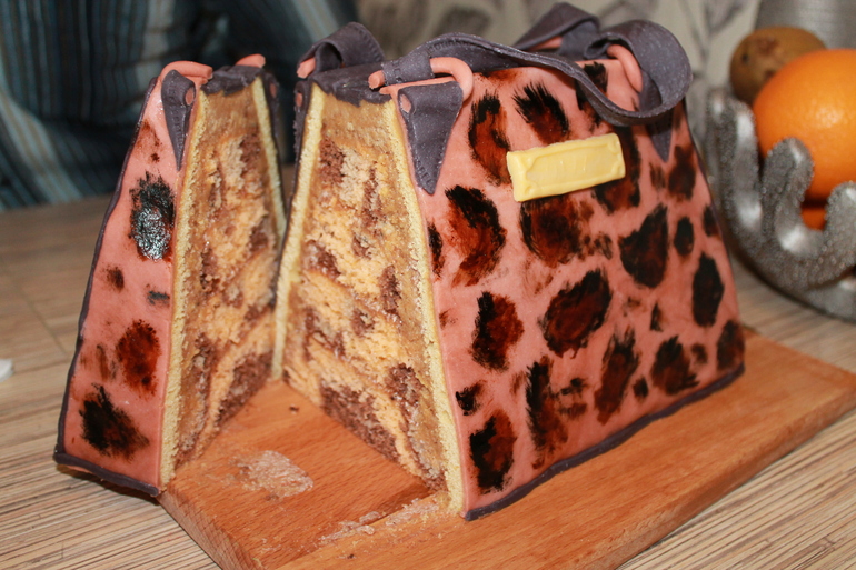 Мои первые тортики! Скажите, что не так?!