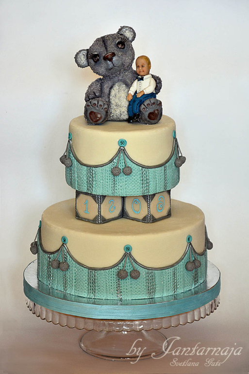 Несколько детских тортиков