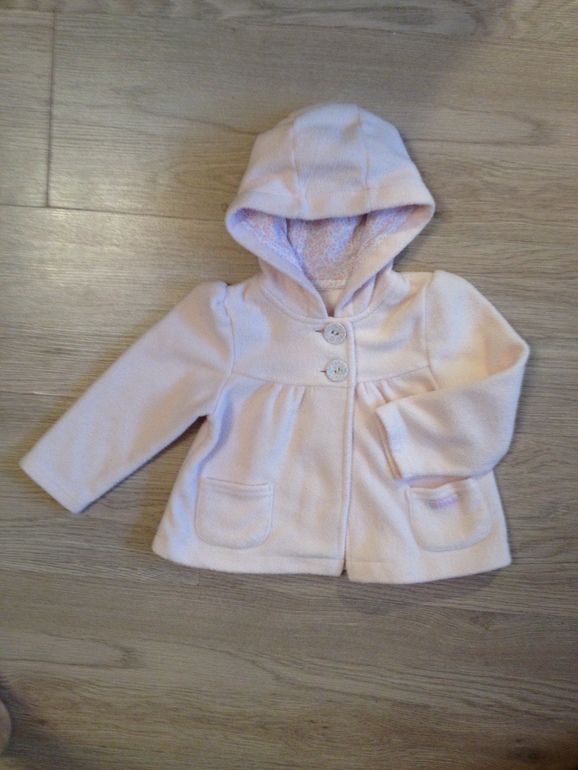 Куртка на девочку 9-12 мес