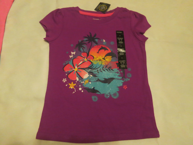 на девочек 5 , 6 лет