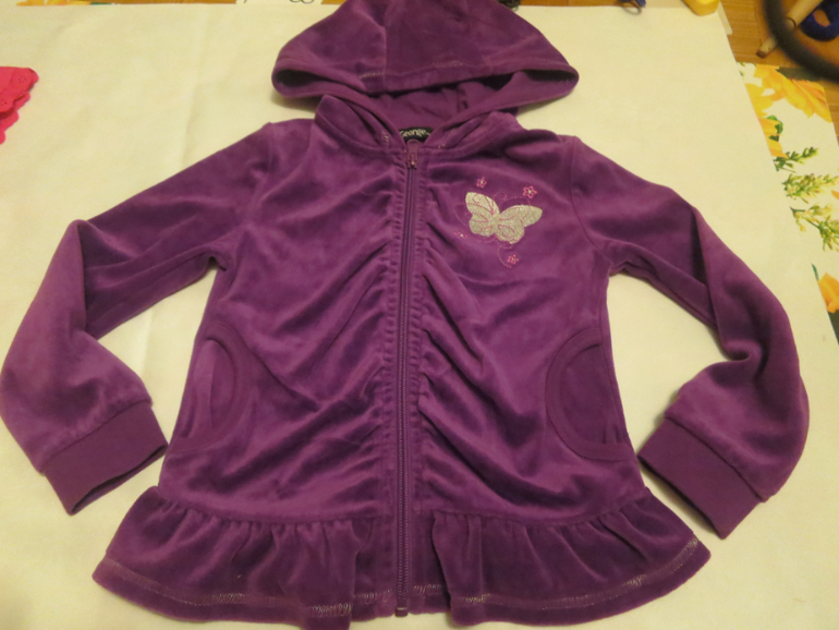 на девочек 5 , 6 лет