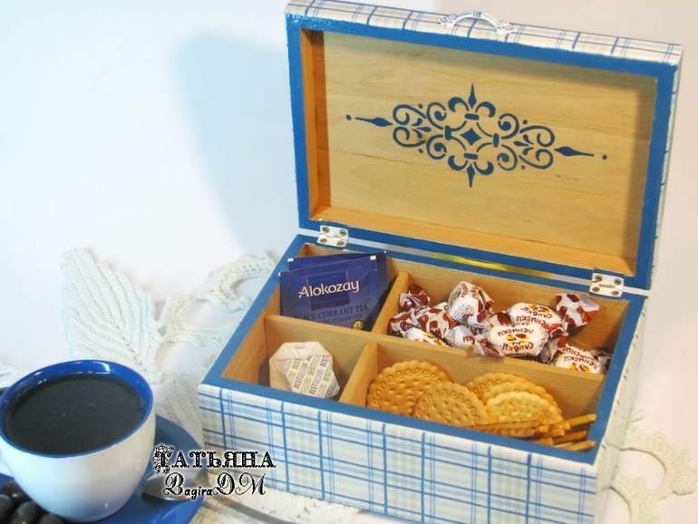 Чайная шкатулка, шкатулка для мелочей и досочки на закуску)))
