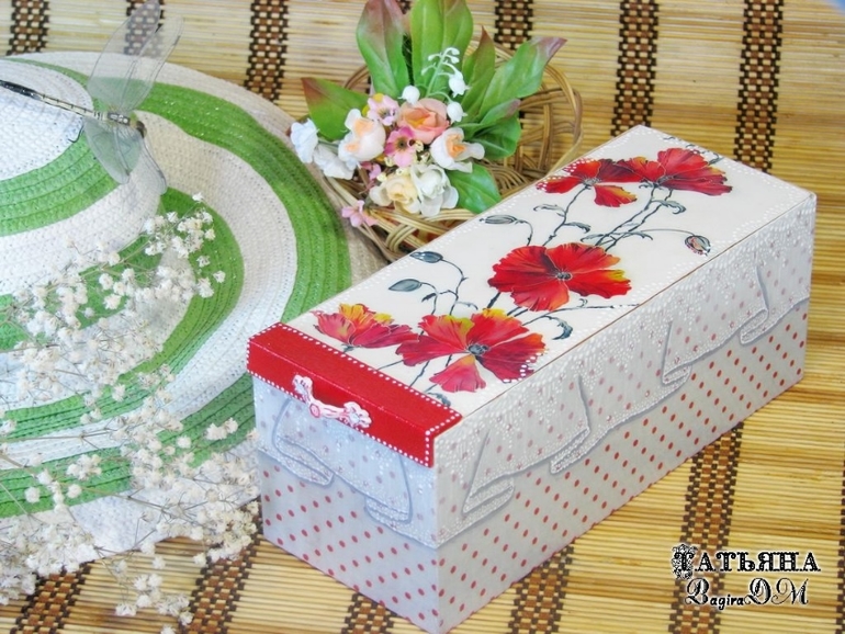 Шкатулки...шкатулки...и немного досочек)))