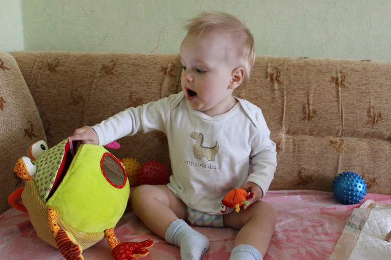 Чудесная игрушка от Lilliputiens